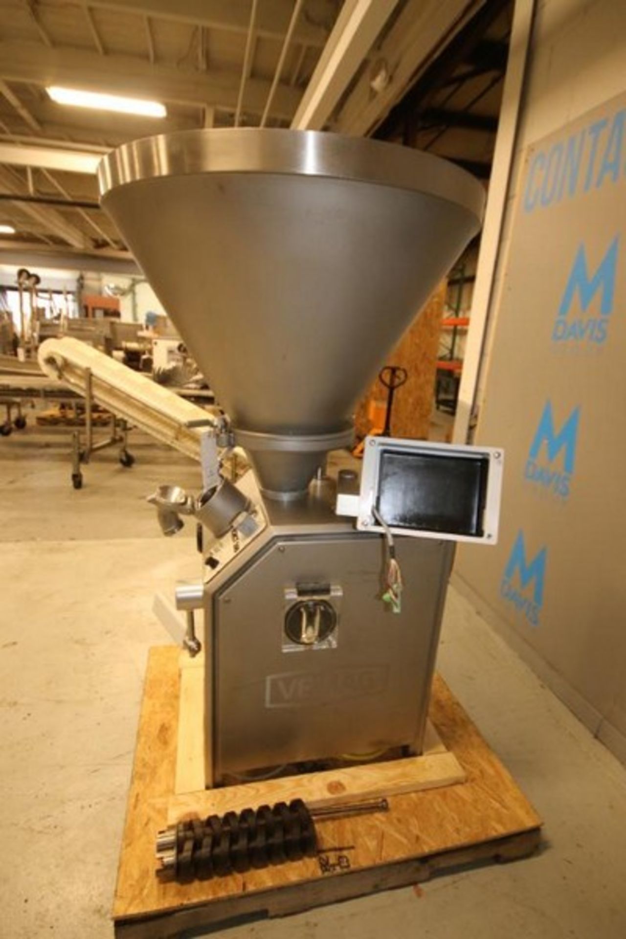 Vemag Vacuum Filler/Stuffer, Model 500,Type 128/230, SN 1282479, 220-240V (Note: Missing Touch Pad - Image 4 of 8