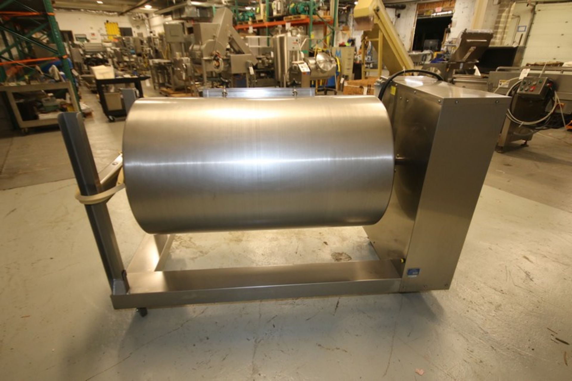 Lance 1,000 lb. Capacity S/S Vacuum Tumbler, Model LT 60, SN L10011094, 110V, (Note: Missing Lid) ( - Image 5 of 7