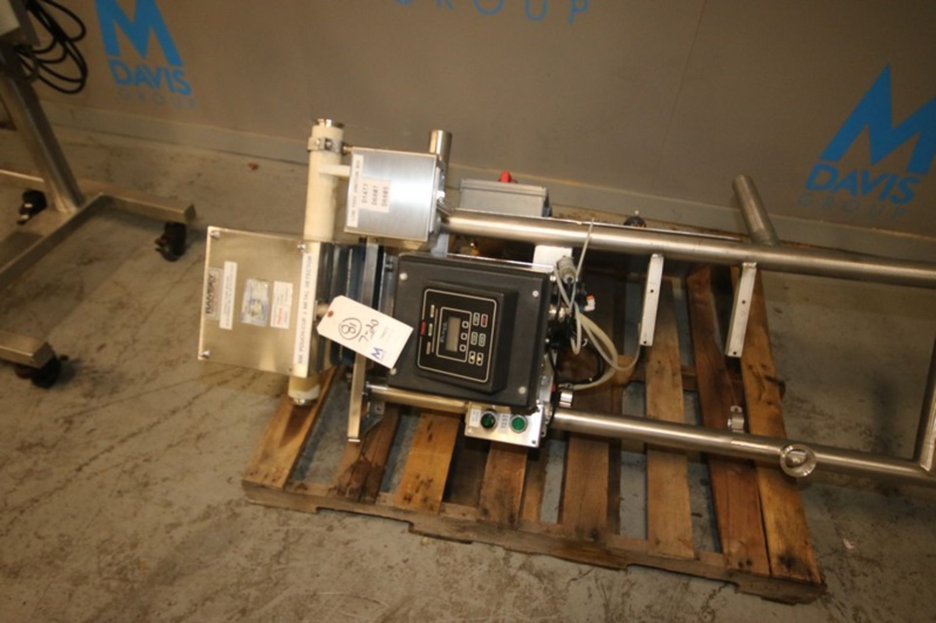 Thermo Electron Corp. Aprox. 2-1/2" Flo-Thru MetalDetector, with S/S Clamp Type Inlet/Outlet, with - Image 5 of 10