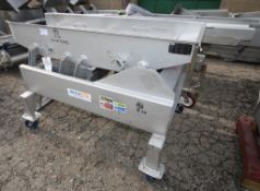 Key Iso - Flow 6 ft L x 24" W x 36" H PortableS/S Shaker Deck, Model 434834 - 1, 06 - 152278,