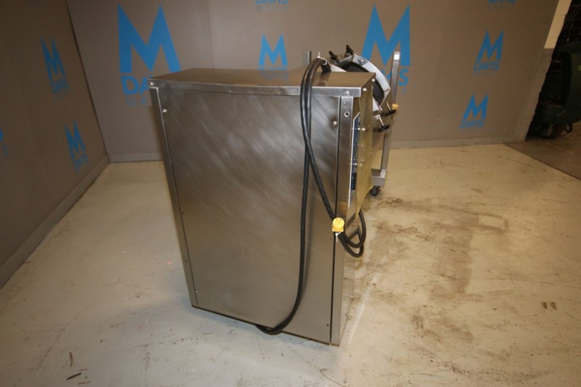 Lance 1,000 lb. Capacity S/S Vacuum Tumbler, Model LT 60, SN L10011094, 110V, (Note: Missing Lid) ( - Image 4 of 7