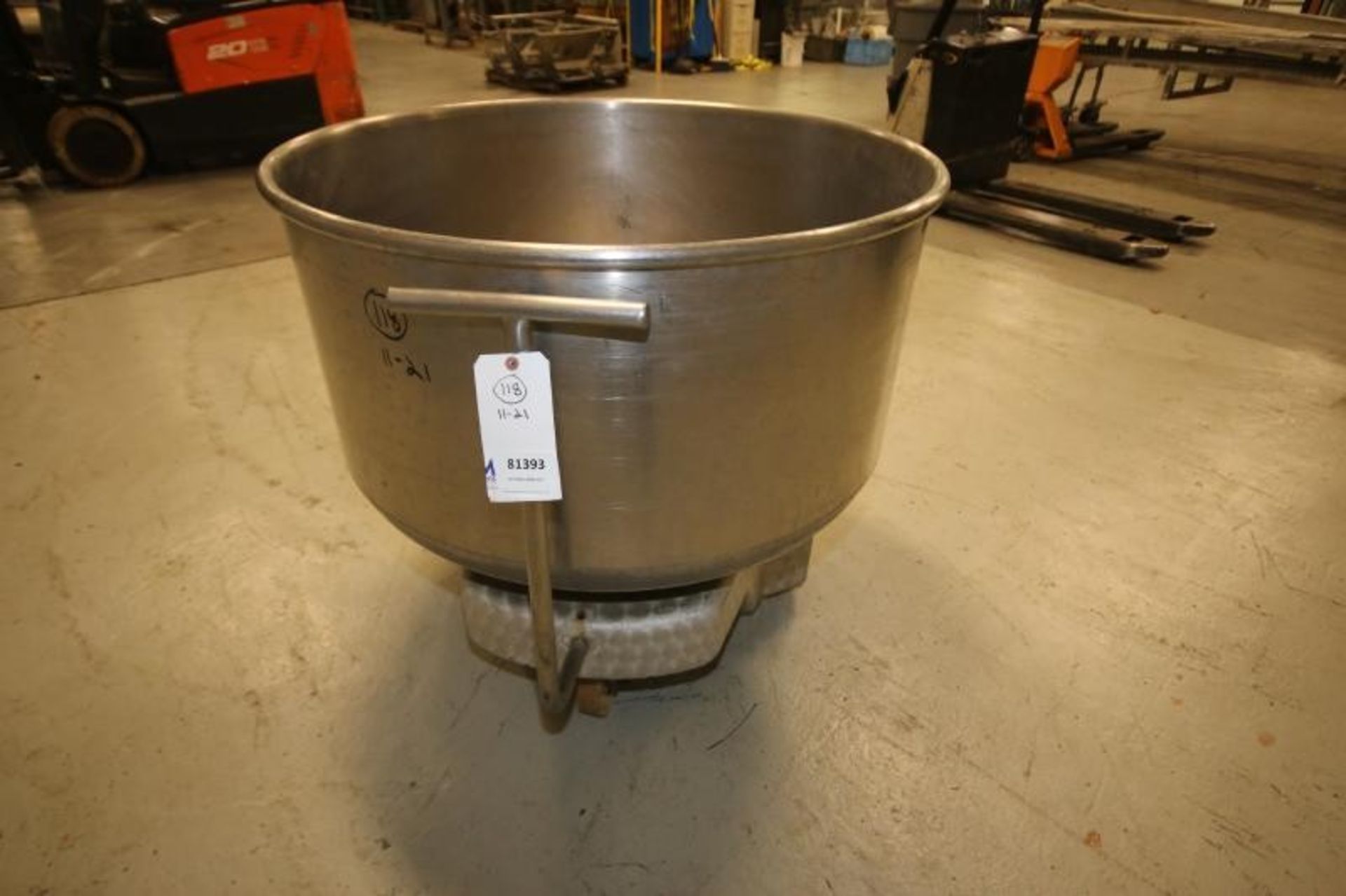 38" W x 21" D S/S Portable Mixing Bowl(INV#81393)(Located @ the MDG Auction Showroom in Pgh., PA)( - Image 3 of 3