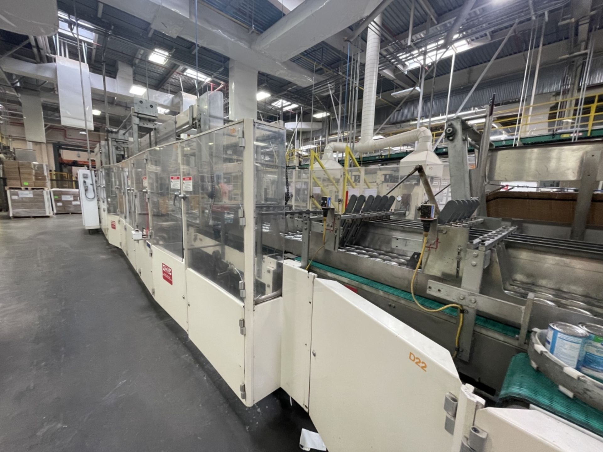 Douglas Case Packer, M/N CMTL-38, S/N M3212, Previoulsy Running 38 Cases Per Minute, 12 Oz. 303 - Image 14 of 28