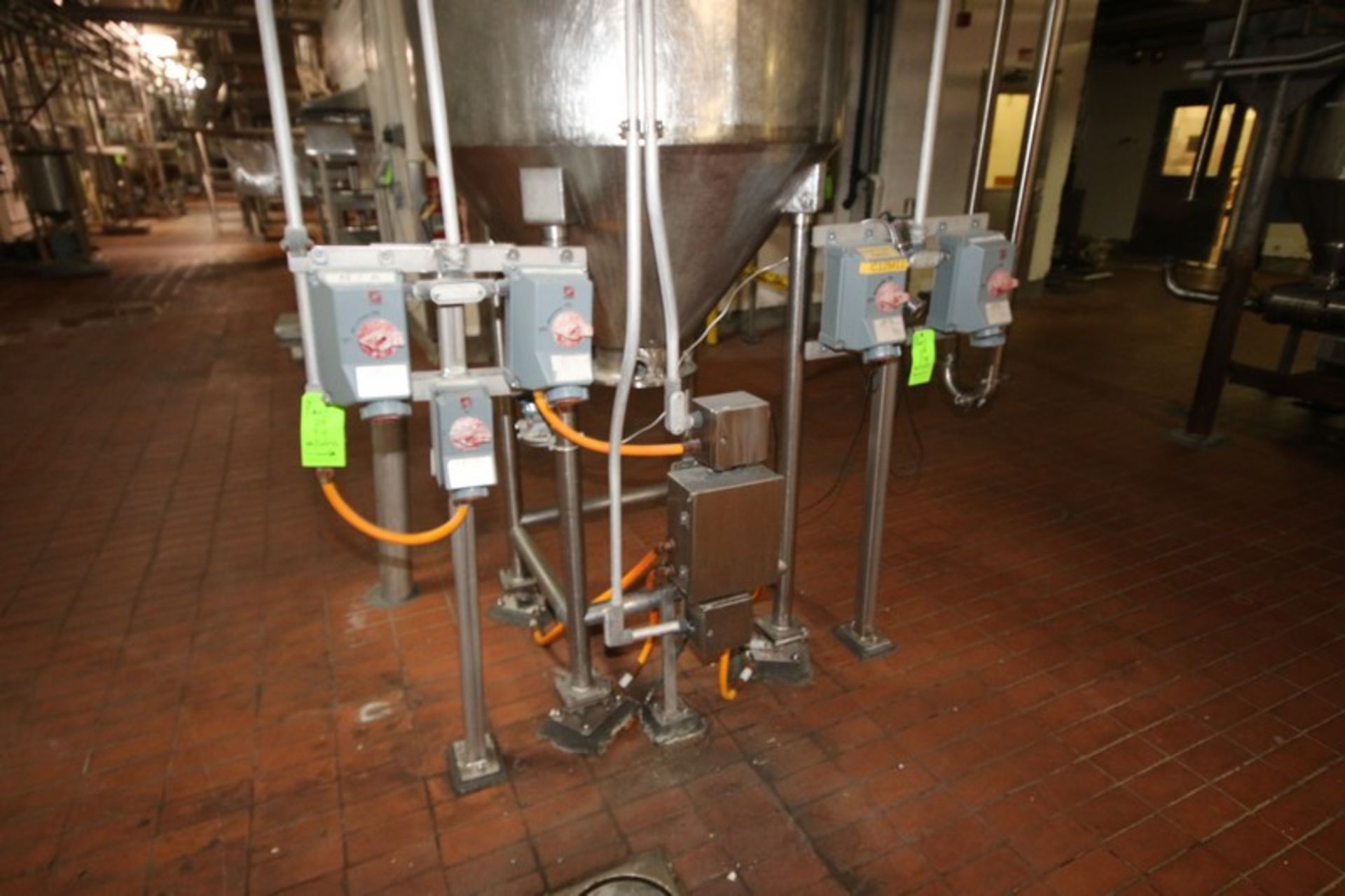 200 Gal. S/S Surge Tank, with Cone Bottom, Mounted on Load Cells & S/S Legs, Includes (5) Mennekes - Image 5 of 5