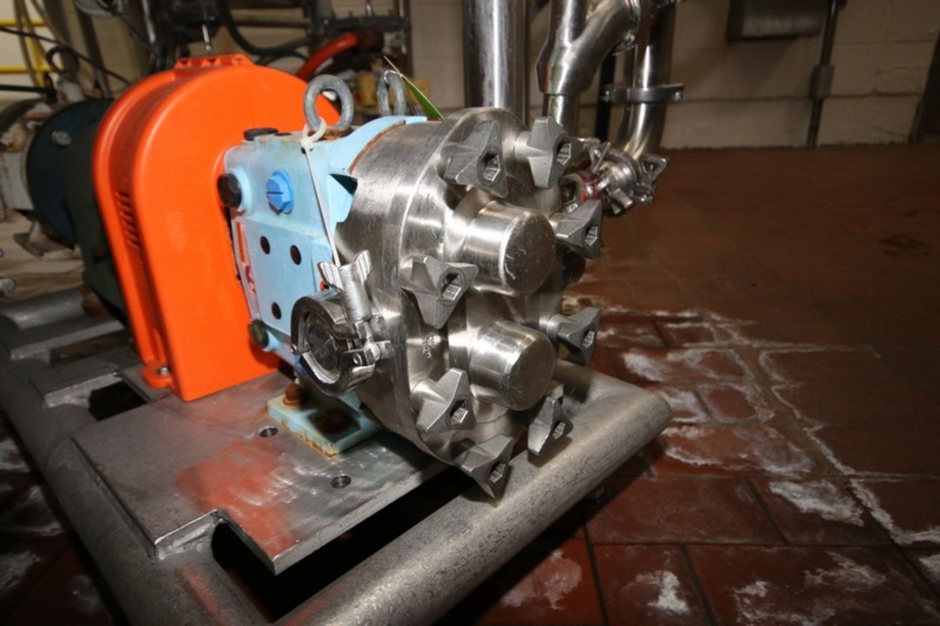 SPX 7.5 hp Positive Displacement Pump, M/N G3001, S/N 3024495R2-6, with Aprox. 2" Clamp Type Inlet/ - Bild 6 aus 6