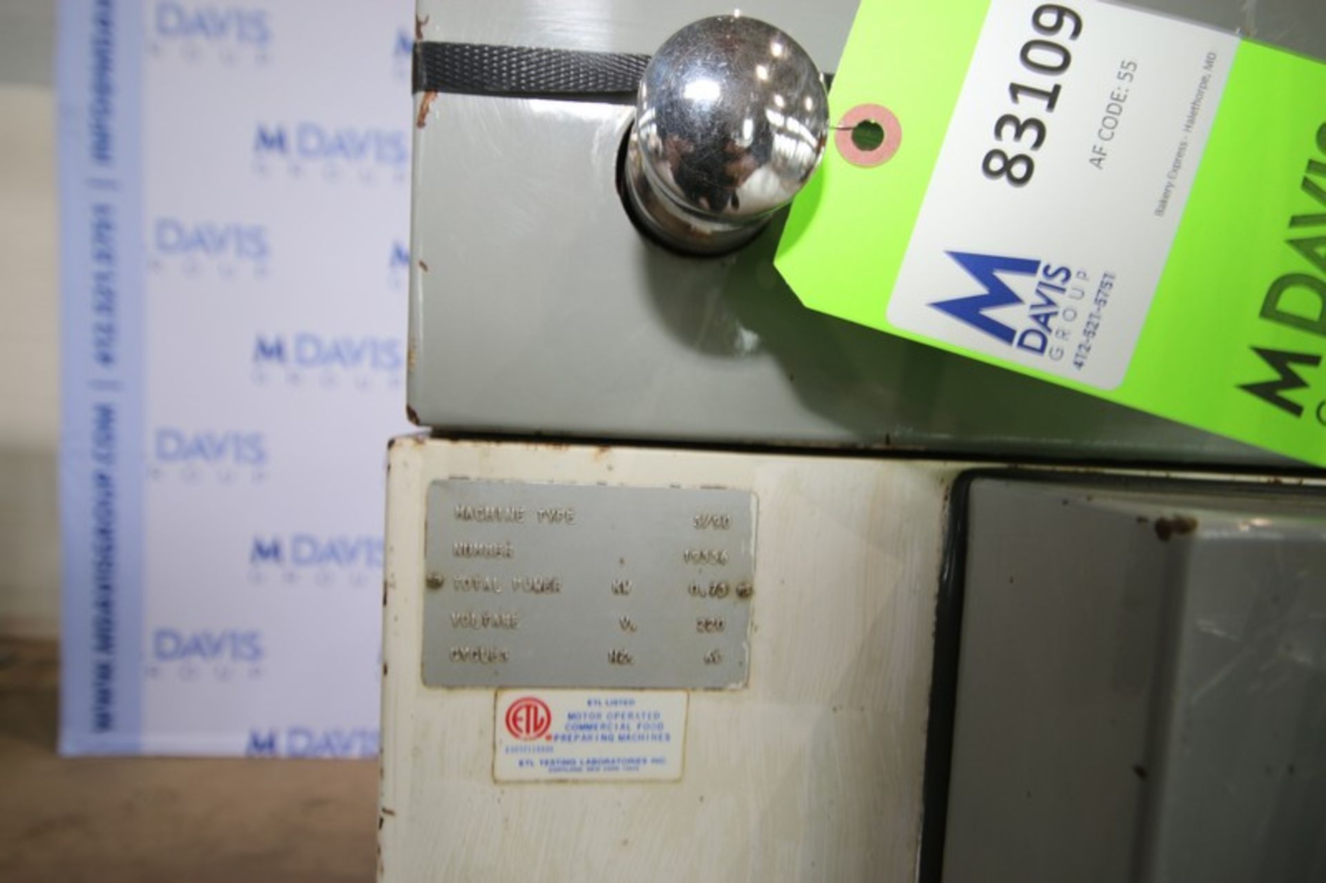 Empire Bagel Machine, Machine Type S/90, S/N 19556, 220 Volts, 1 Phase, with Aprox. 3-1/2"" Belt, - Image 3 of 9