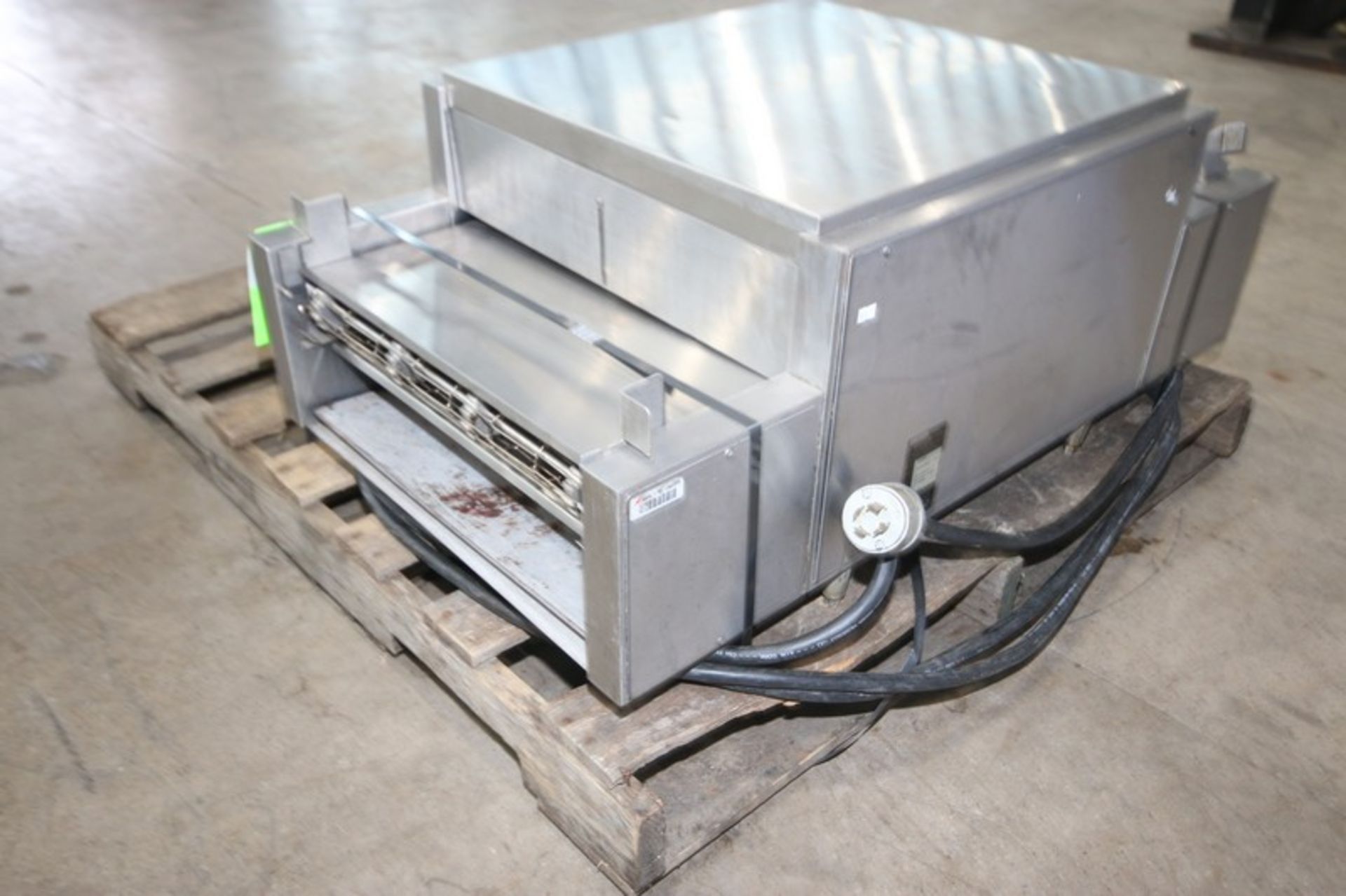 Holman S/S Flo-Thru Oven, M/N 318HX, S/N 30949002-1096, with Aprox. 18" W Mesh Conveyor, 208 - Image 5 of 7