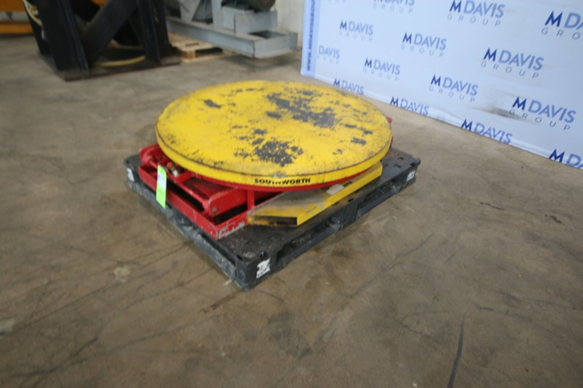 Southworth Pallet Scissor Lift, with Aprox. 43-1/2" Dia. Platform, with Forklift Pockets (INV# - Image 2 of 4