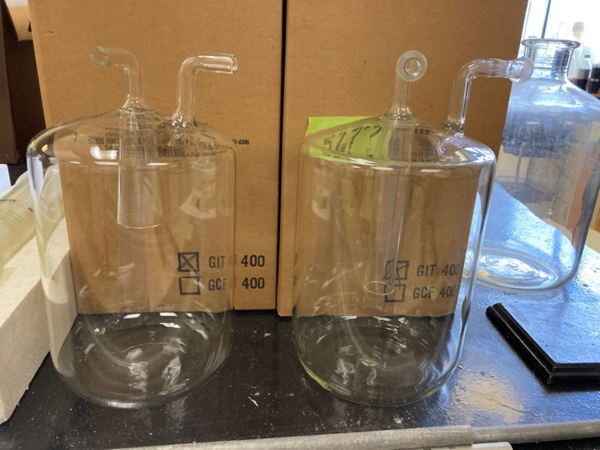 approx 20 boxes Lab accessories & Glassware (on 3 tables & floor) - small carboys, flat glass domes, - Image 14 of 20