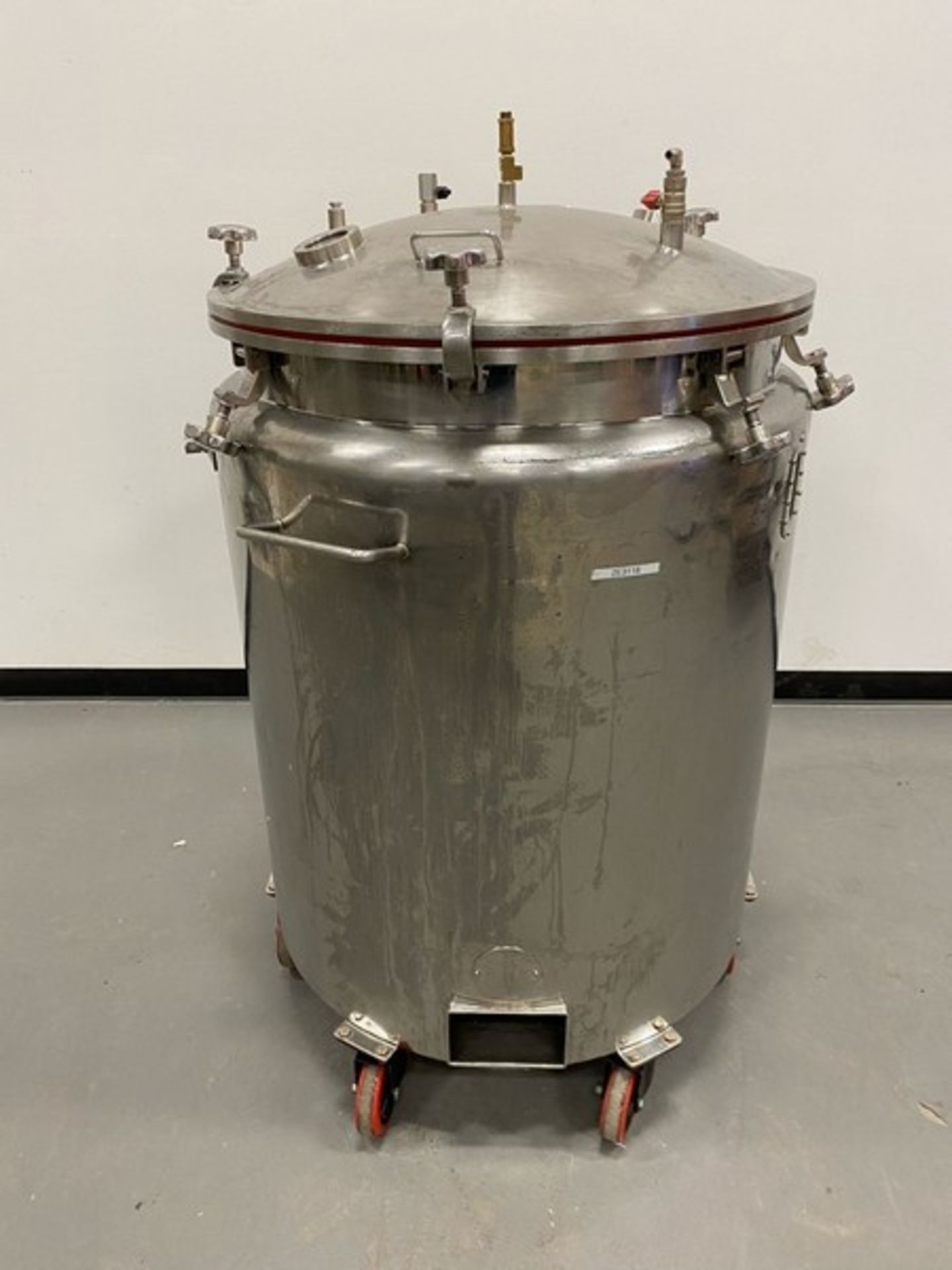 Stainless Steel Tank. 30inch diameter 32 straight wall. On wheels. As shown in photos. No Reserve ( - Image 3 of 3