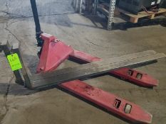 Forklift Forks, 4" wide x 72" long, 16" hangers (Loading Fee $50) (Located Fort Worth, TX)