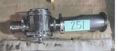 Stainless Steel Inline filter (LOCATED IN IOWA, Free RIGGING and Loading INCLUDED WITH SALE