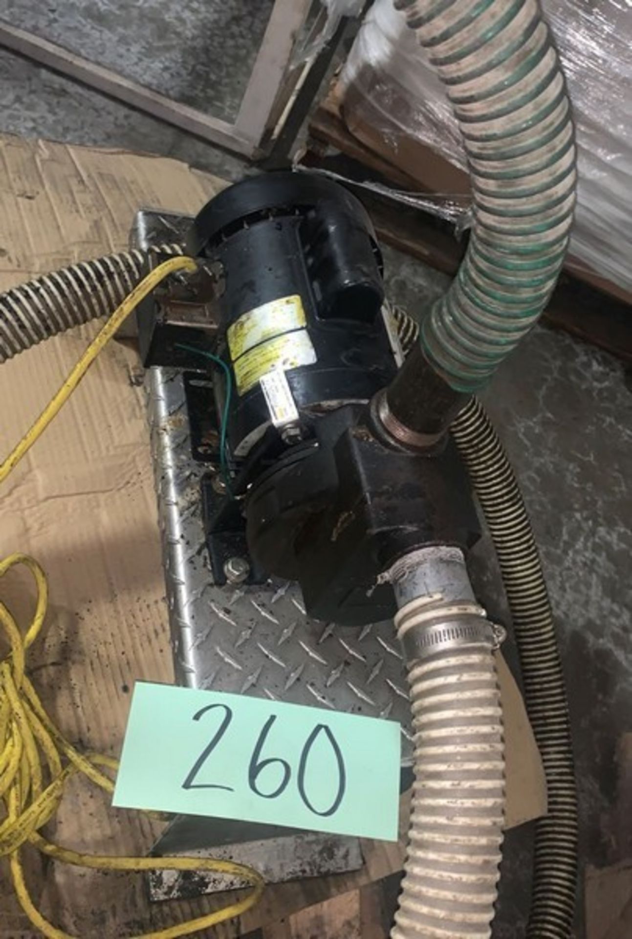 Self-Priming Pump with 3/4 HP 3450 RPM motor (LOCATED IN IOWA, Free RIGGING and Loading INCLUDED