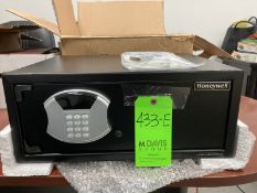 NEW Honeywell Digital Security Safe Model #5105DS - NEW IN BOX, 19.5"Wx15.5"Dx8"H (Located New