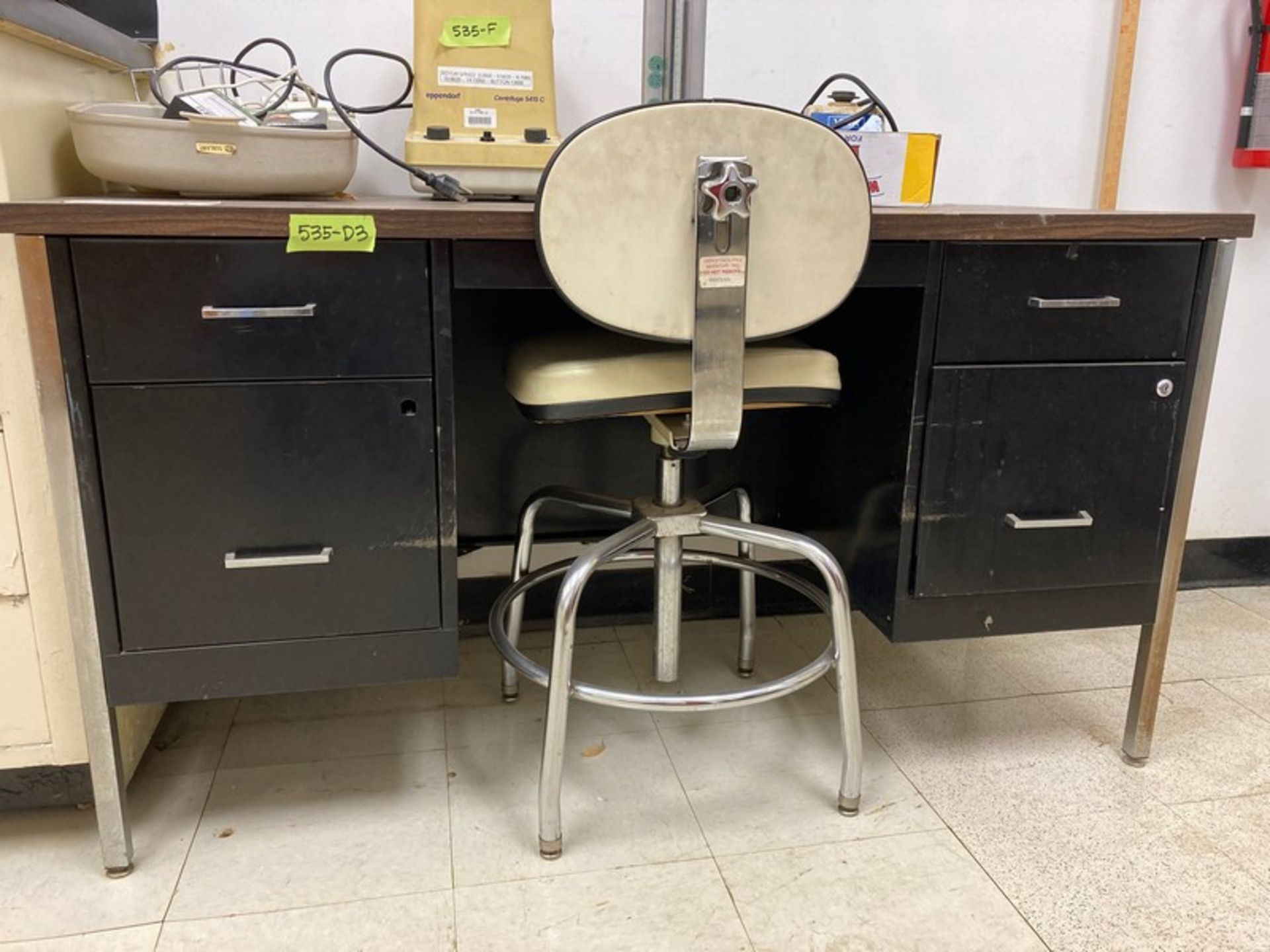 6 items - Misc Lab Cabinets, desks & Chairs, lab cabinets 47"Wx22"DX36"H (plywood top), metal desk - Image 2 of 5