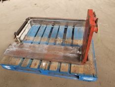 Forklift Forks, 5" wide x 42" long, 16" hangers (Loading Fee $50) (Located Fort Worth, TX)