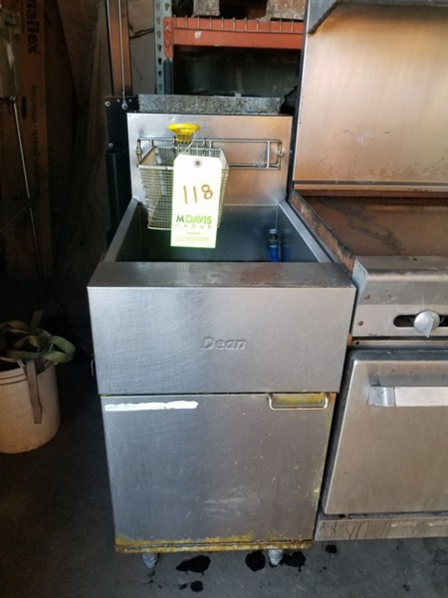 Dean Double Gas Deep Fryer (Loading Fee $50) (Located Fort Worth, TX)
