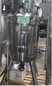 Never Used Lee Kettle 150 Liter Mirror Finished Inside (casters removed for palletizing) (LOCATED IN