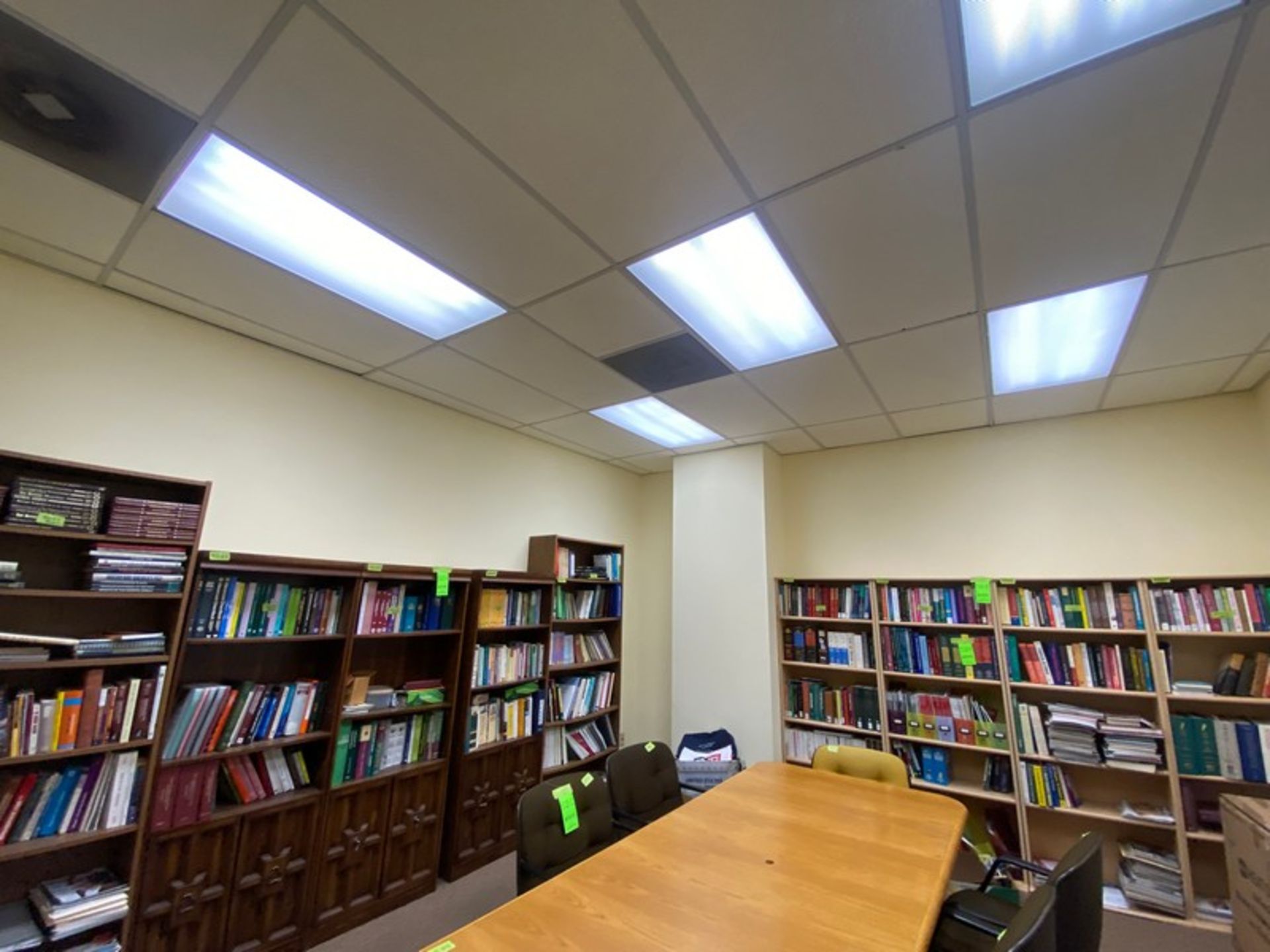 All books in room: Books from 10 large bookshelves and stacks of books in room on floor, bins, - Image 7 of 8