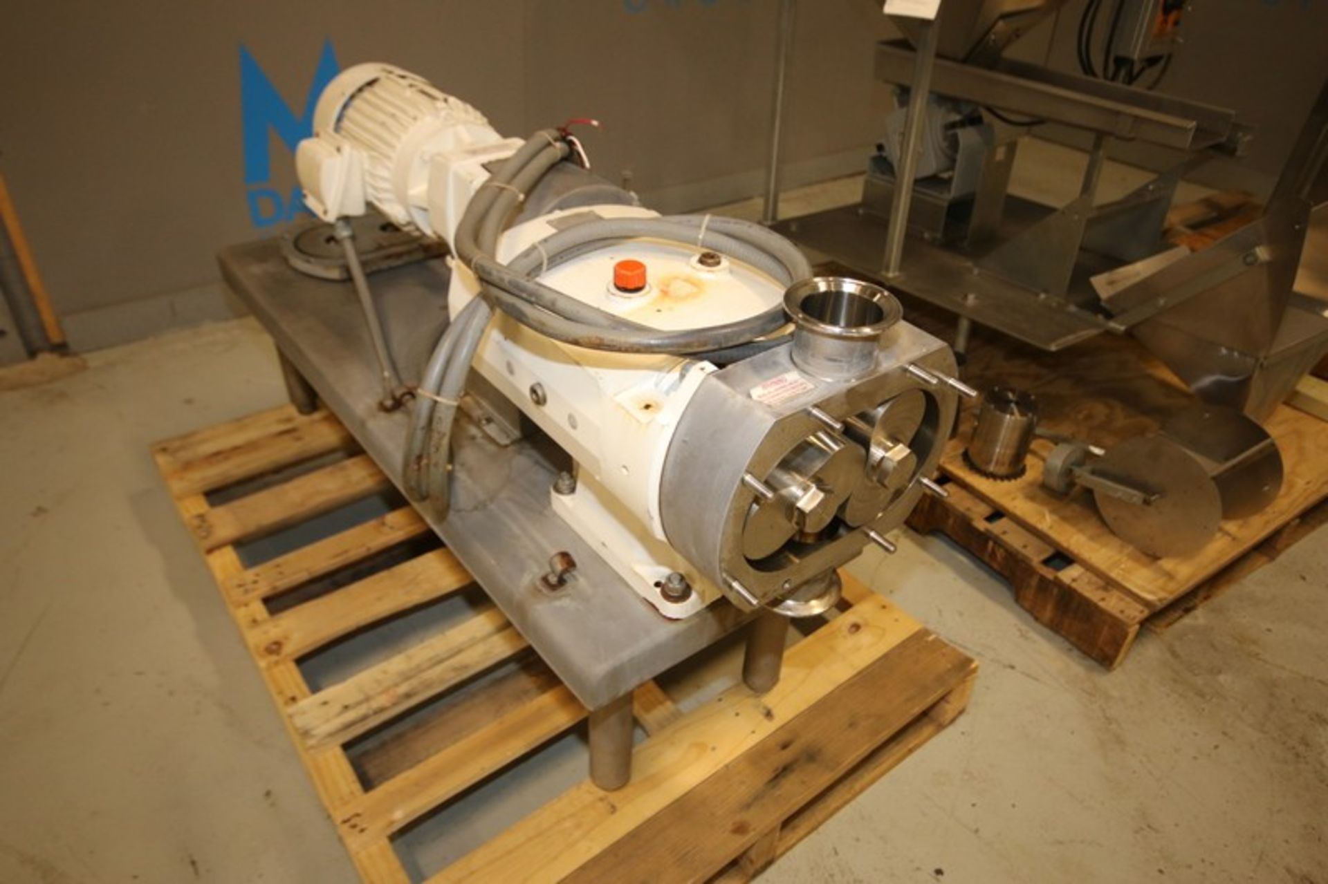 Alfa Laval Positive Displacement Pump, Type SRU4/079?HS, SN 381634, with Rotors, 3" CT S/S Head,