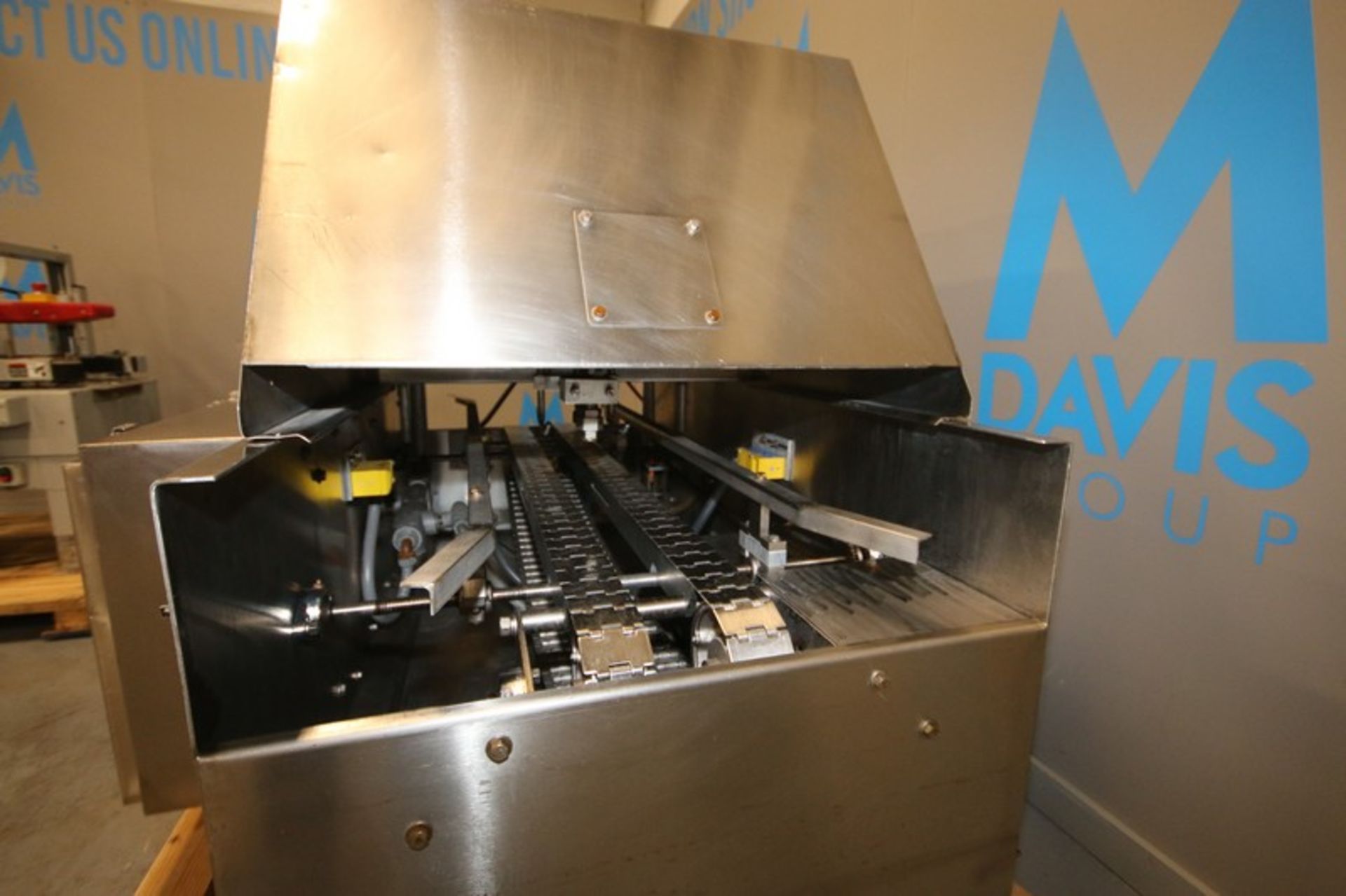 Mallet S/S Bread Pan Oiler, M/N 2001A, S/N 243-456, 460 Volts, 3 Phase, with Casters (INV#77729)( - Image 4 of 11