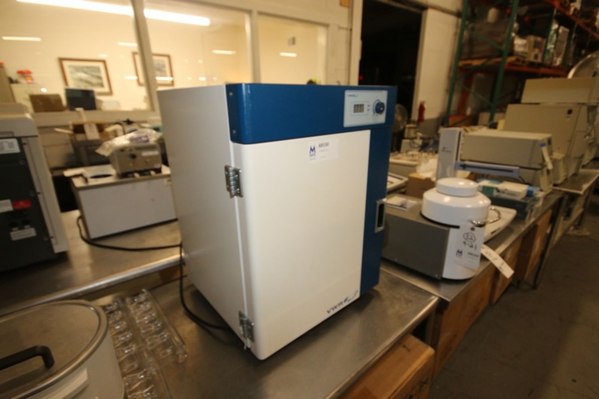 VRW Gravity Convection Incubator, Part No. 414004-620, S/N 0411390114M011, 120 Volts, with - Image 2 of 6