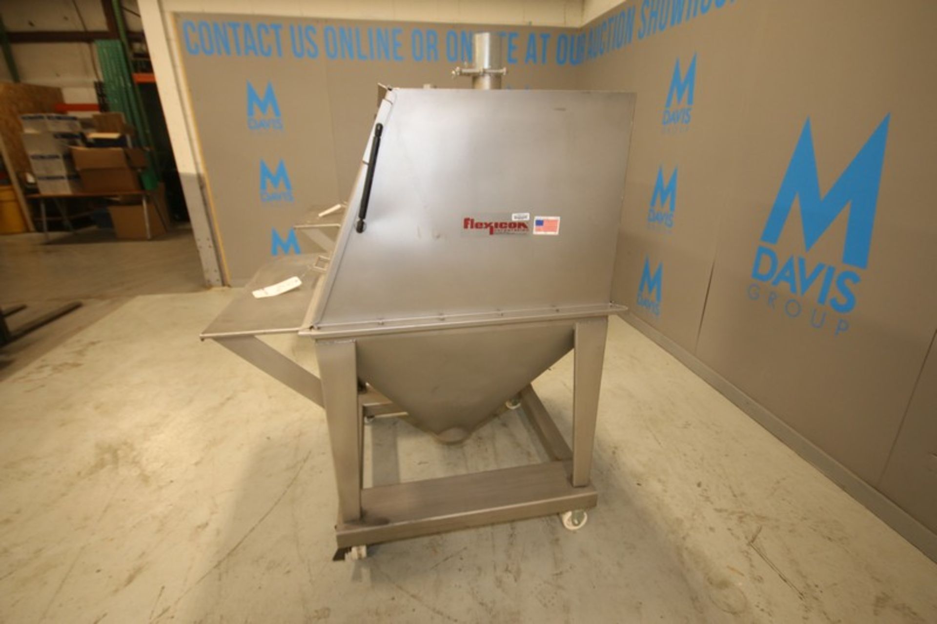 Flexicon S/S Portable Powder Dump Hopper, SN 46023, with 36" W x 36" L Interior with Hinged Lid, S/S - Image 3 of 6