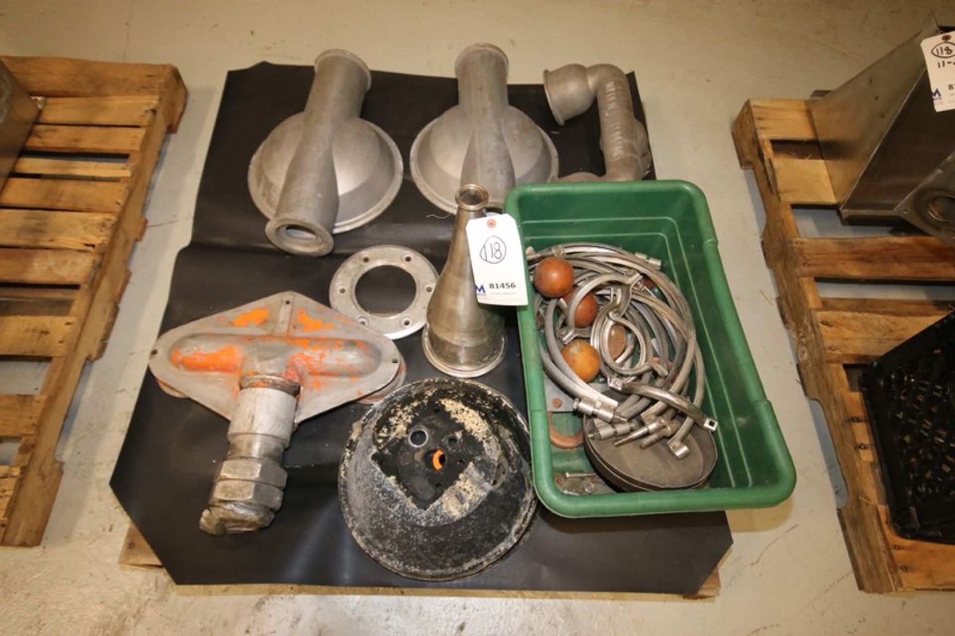 Lot of Assorted Wilden M15 S/S Diaphrag Pump Parts(INV#81456)(Located @ the MDG Auction Showroom