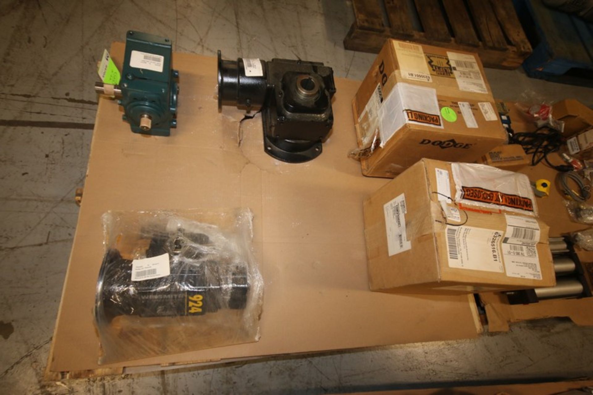 Lot of (5) Assorted New Dodge, Winsmith & Triger Drives and Reducers (INV#84703)(Located @ the MDG