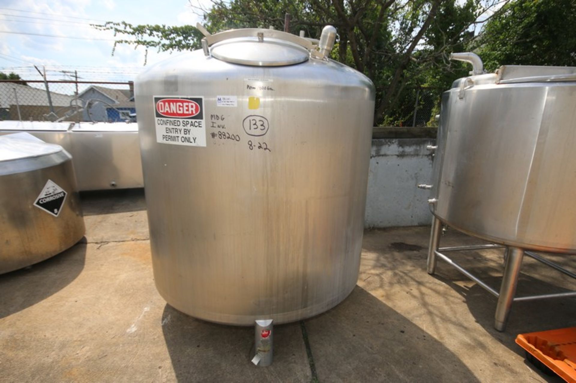 APV Crepaco Aprox. 800 Gallon Dome Tope, Cone Bottom, S/S Mix Tank, Single Wall, SN E-2954 wit Dual