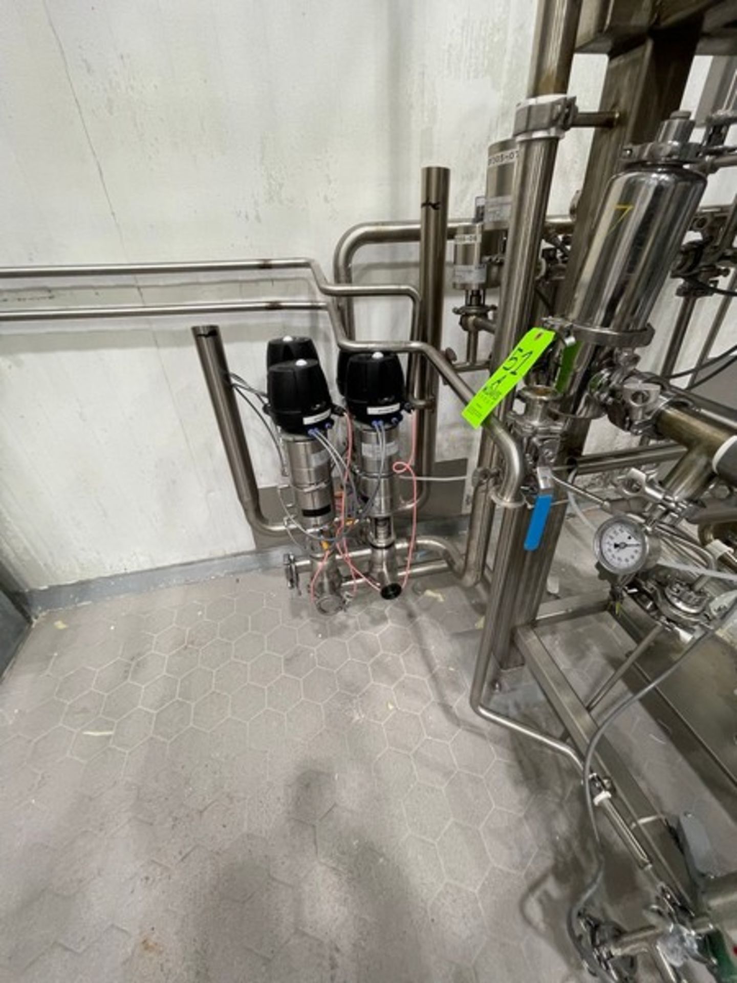 SINGLE FRUIT SKID, OPERATED WITH MODERN PACKAGING CUP FILLER LOT 50, INCLUDES FRISTAM POSITIVE - Bild 9 aus 11