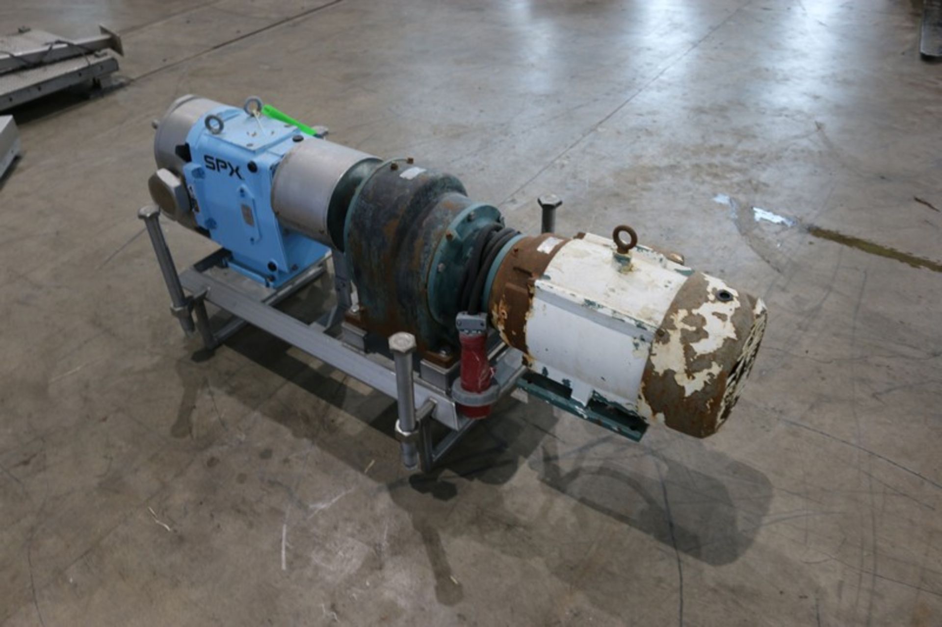 2015 SPX 20 hp Positive Displacement Pump,M/N 220 UL, S/N 1000003028298, with 1760 RPM Motor, 208- - Image 3 of 9