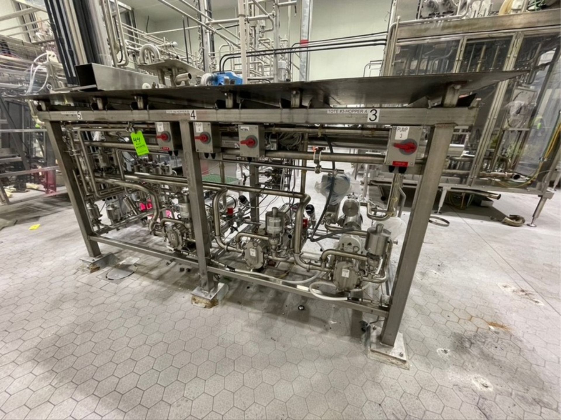 TRIPLE FRUIT SKID, OPERATED WITH 6400 FILLER LOT 40, INCLUDES (3) FRISTAM 1.5/1-HP PD PUMPS, MODEL - Bild 11 aus 20