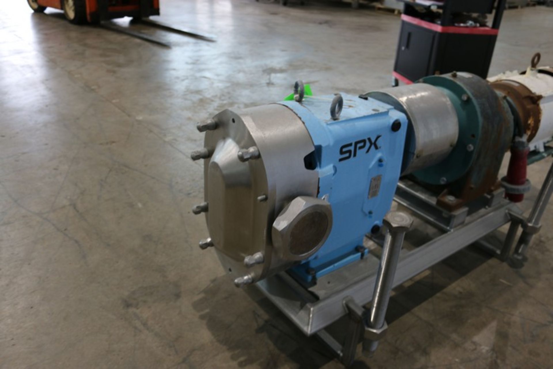 2015 SPX 20 hp Positive Displacement Pump,M/N 220 UL, S/N 1000003028298, with 1760 RPM Motor, 208- - Image 6 of 9