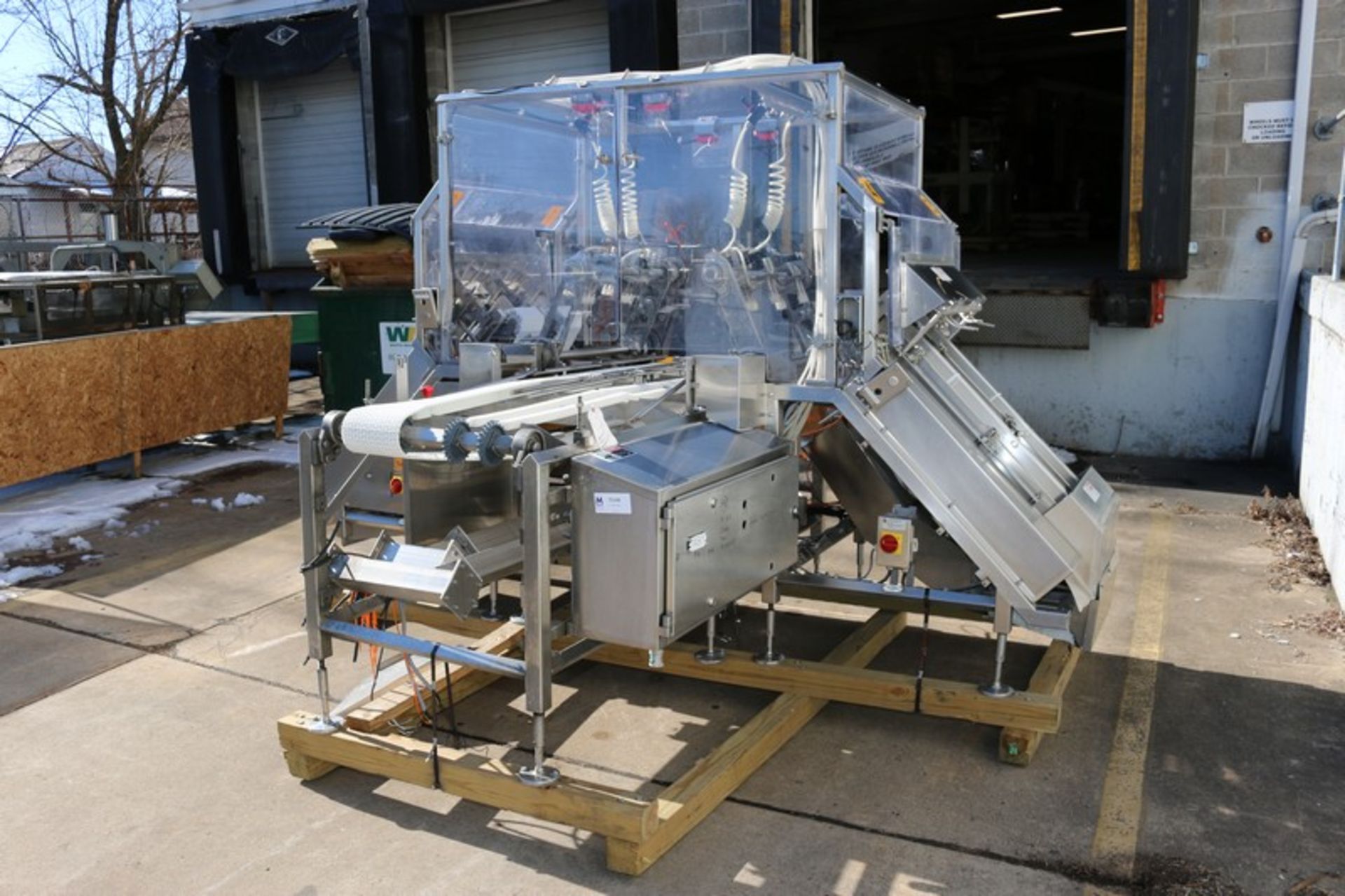 Raque S/S Tray Dispenser,2-Lanes of Aprox. 8" W Outfeed Conveyor, with 4-Head Pick N' Place Vacuum - Image 11 of 11
