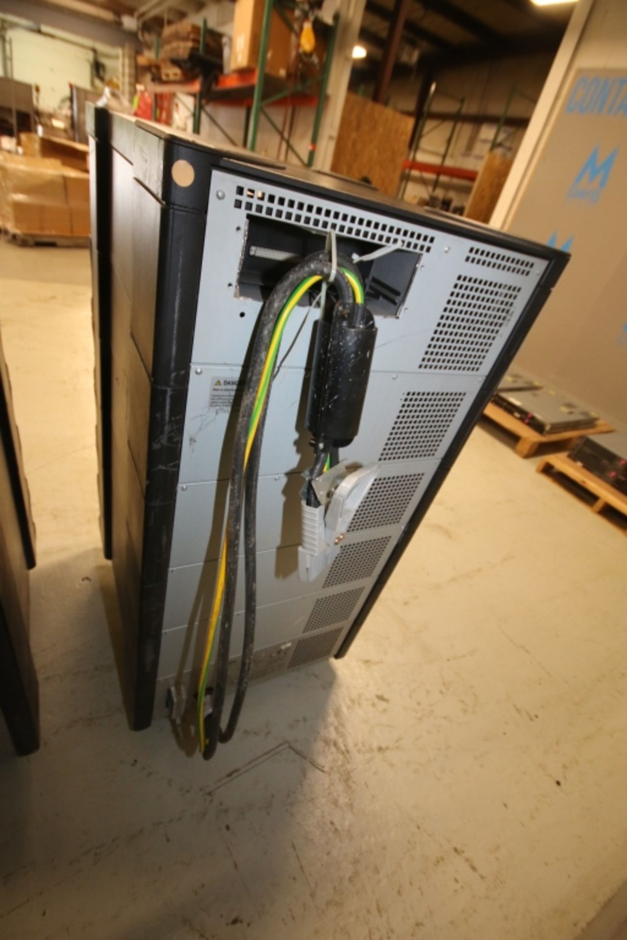 APC Symmetra 6-Slot Server Rack Cabinet,Power D0528000982 (INV#81567)(Located @ the MDG Auction - Image 2 of 4