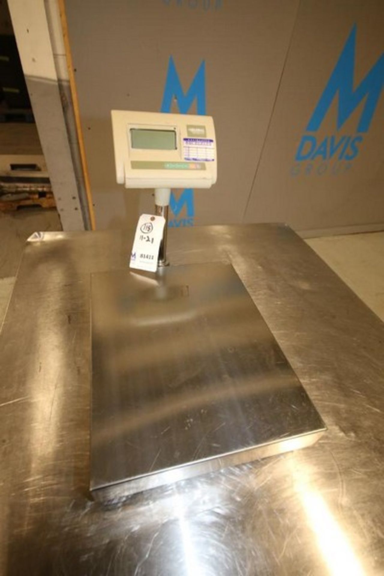 Global 650 lbs Digital Scale with 16" W x 20" L Platform (INV#81411)(Located @ the MDG Auction - Image 2 of 2