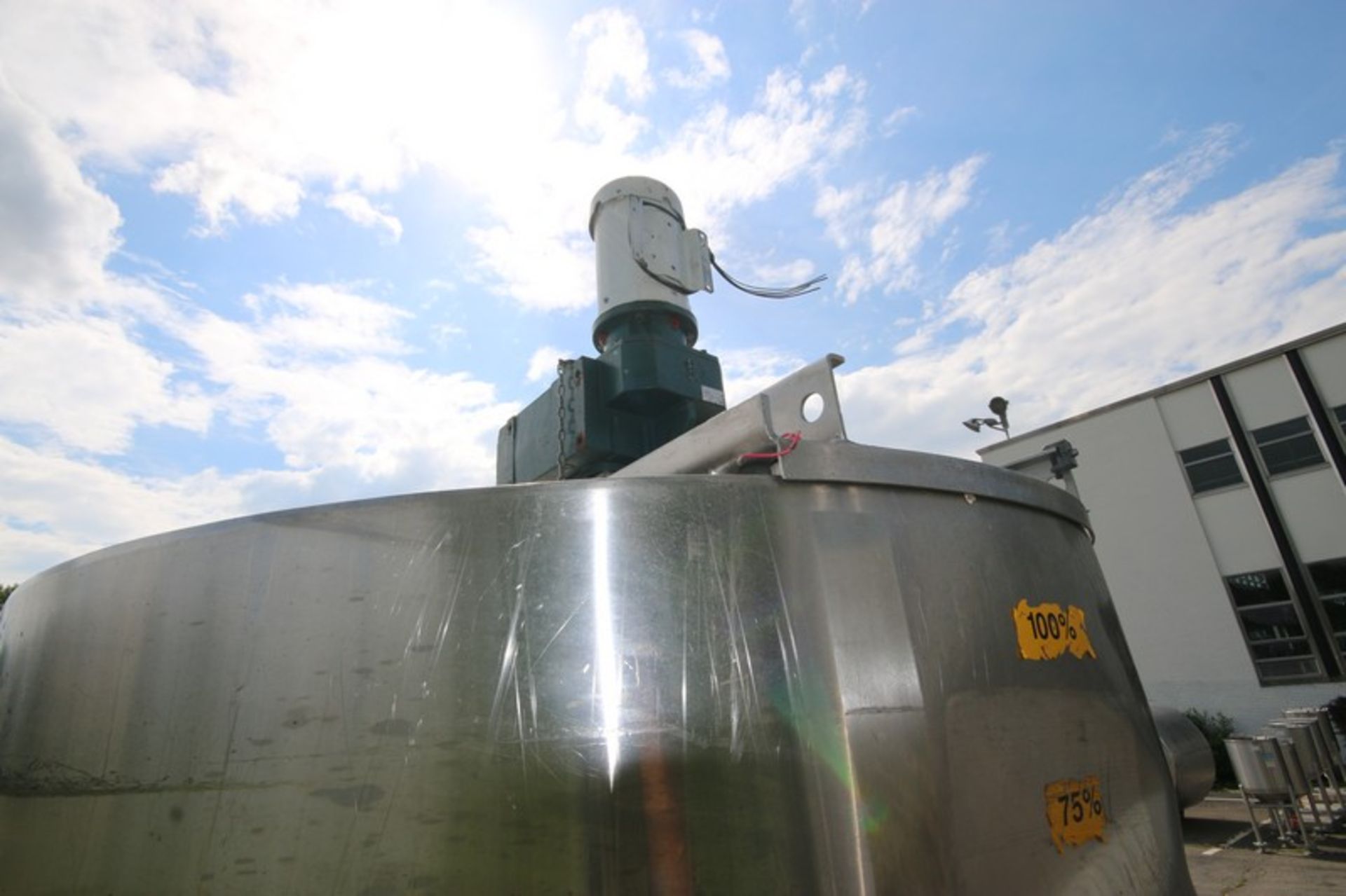 A&B 500 Gal. S/S Surge Tank, M/N SURGETK, S/N 15072300, with S/S Cone Bottom & S/S Hinge Lids, - Image 6 of 11