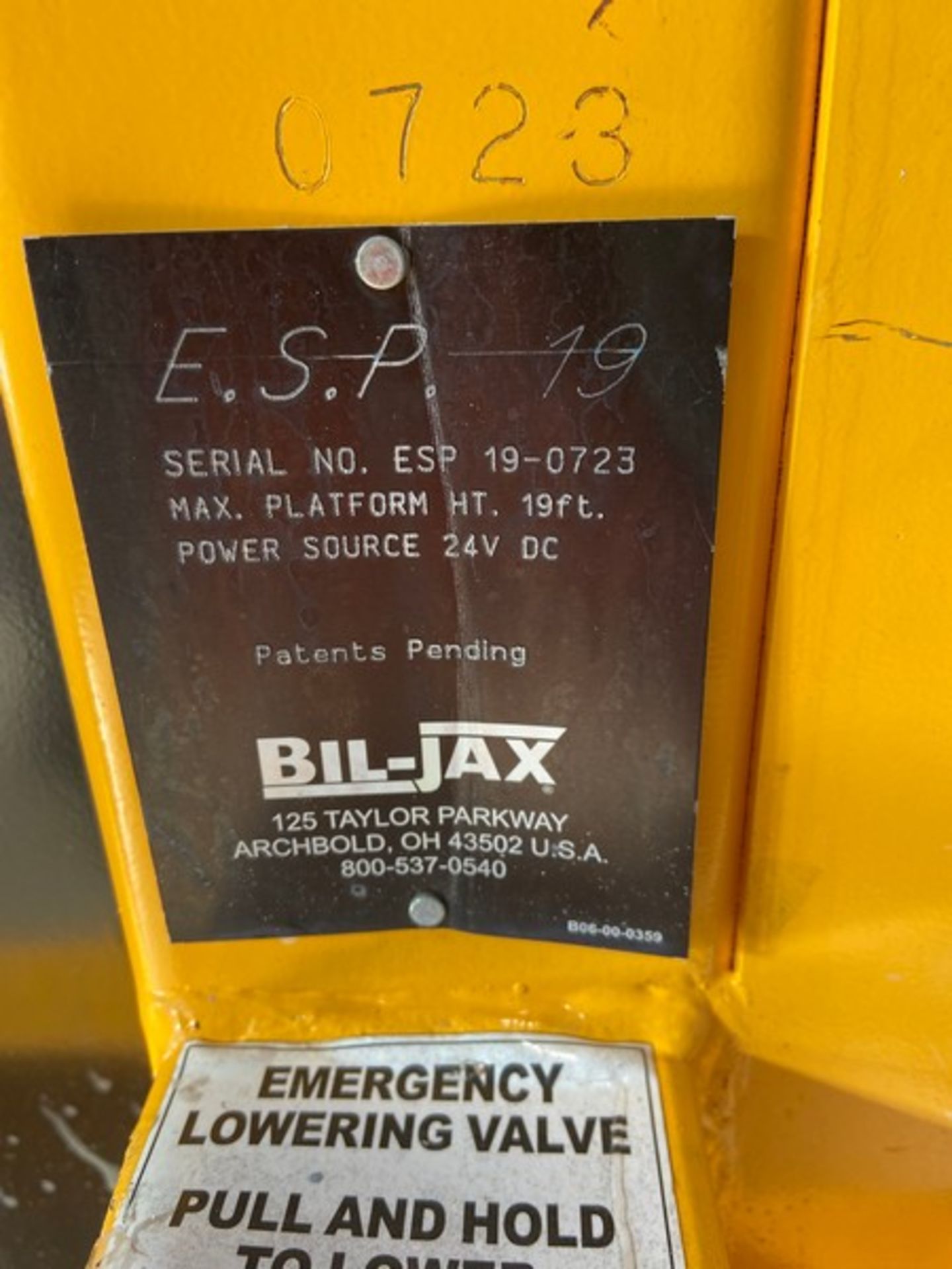 Bil-Jax Man-Lift, M/N E.S.P., S/N ESP 19-0723, Max. Platform Lift: 19 ft., 24V, Mounted on Wheels ( - Image 9 of 12