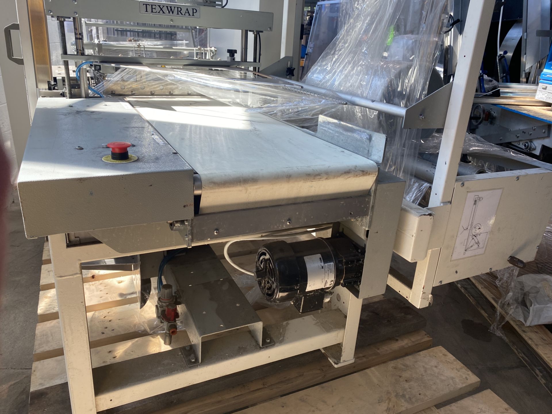 TEXWRAP PACKAGING SYSTEMS OVERWRAPPER SEALER,MODEL ST-2210R, S/N Q2413, 208/240/60/1 PHASE(INV# - Image 6 of 18
