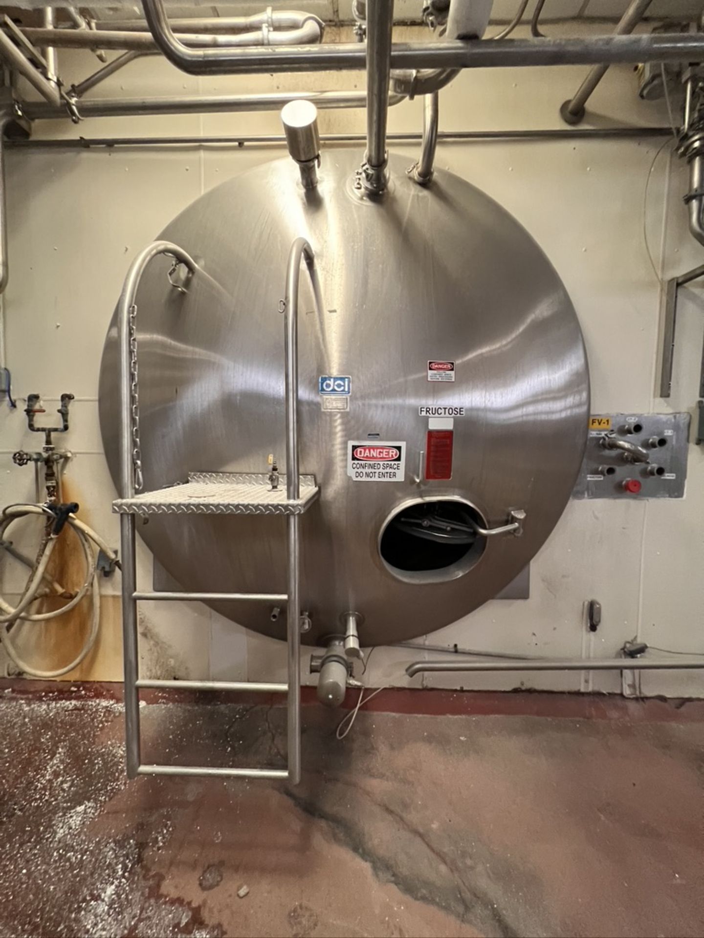 DCI 8,600 GALLON HORRIZONTAL JACKETED TANK  WITH DUAL VERITCAL AGITATION, S/N JS-1328 (FRUCTOSE