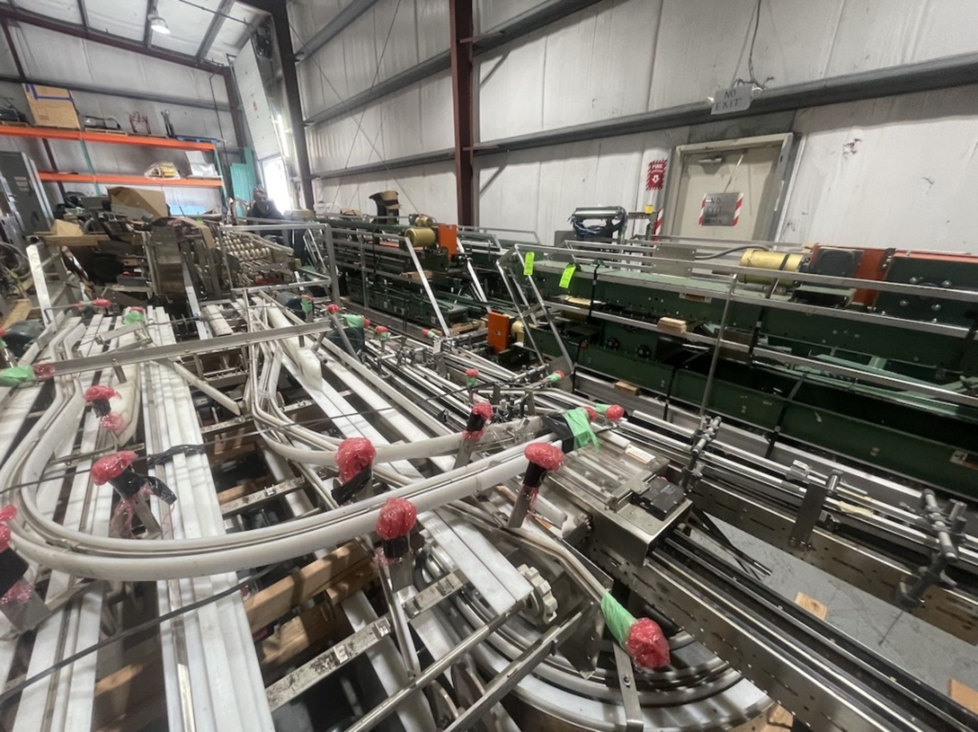 CASE CONVEYOR SYSTEMS ON PRODUCTION LINE (2019 MFG)(Loading, Handling & Site Management Fee: $1250. - Image 8 of 11