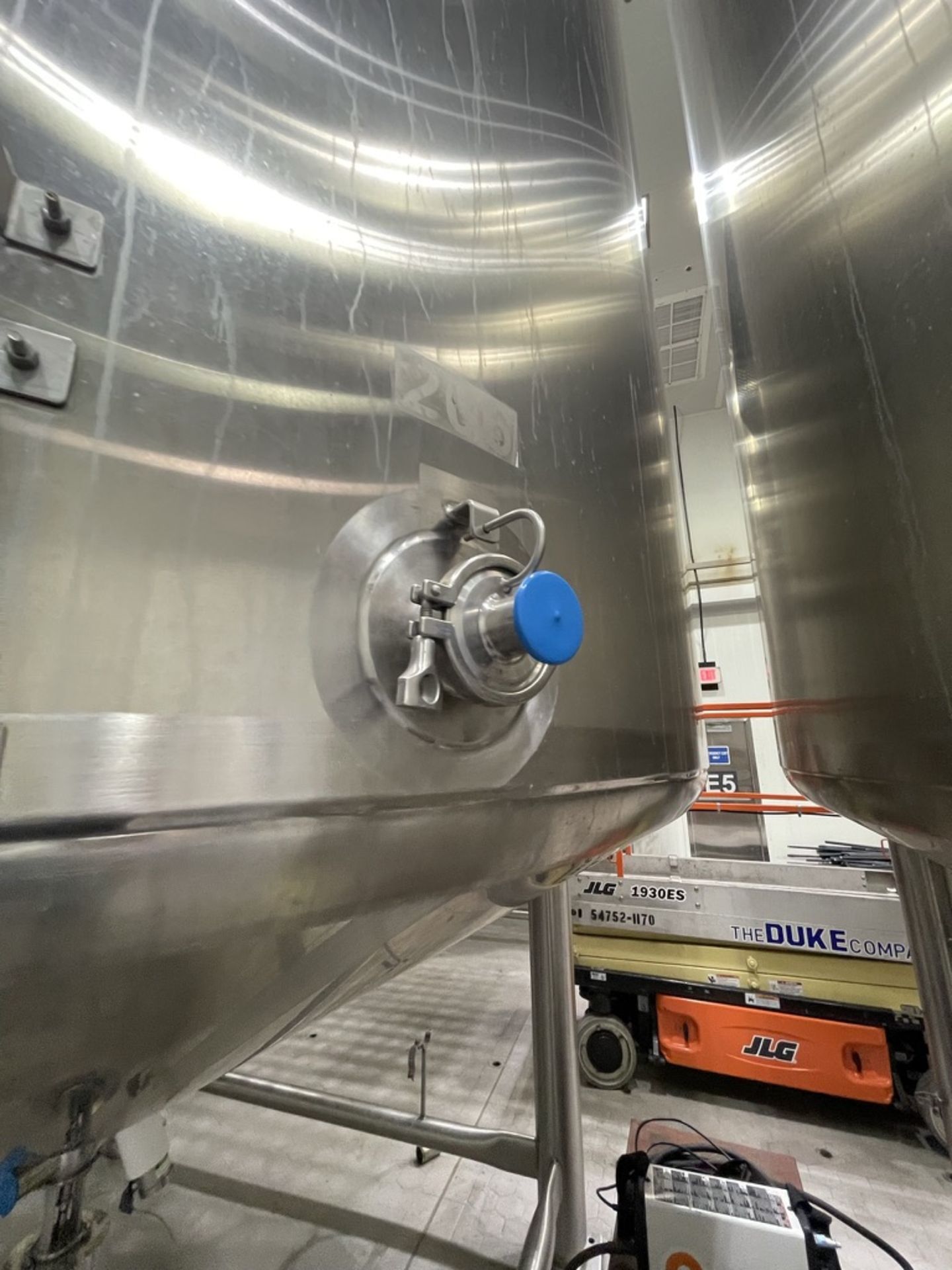 2014 FELDMEIER 7,500 GALLON FERMENTERS /PROCESSOR, S/N E075813, TOP-MOUNT SWEEP SCRAPE AGITATION, - Image 34 of 40