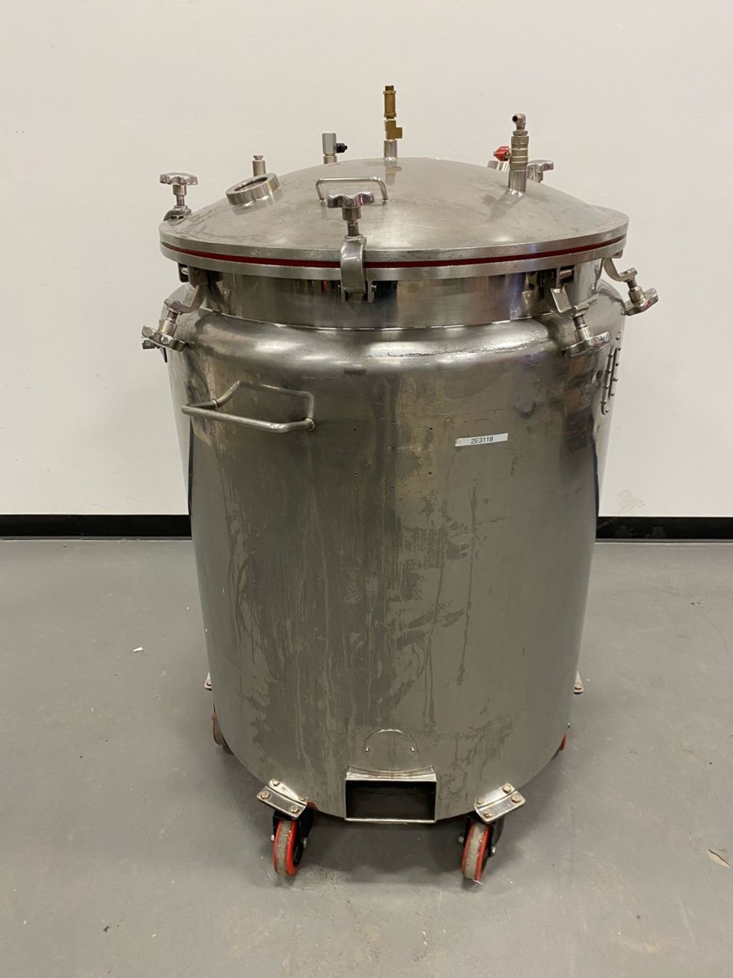 Stainless Steel Tank. 30inch diameter 32 straight wall. On wheels. As shown in photos. No Reserve ( - Image 2 of 2