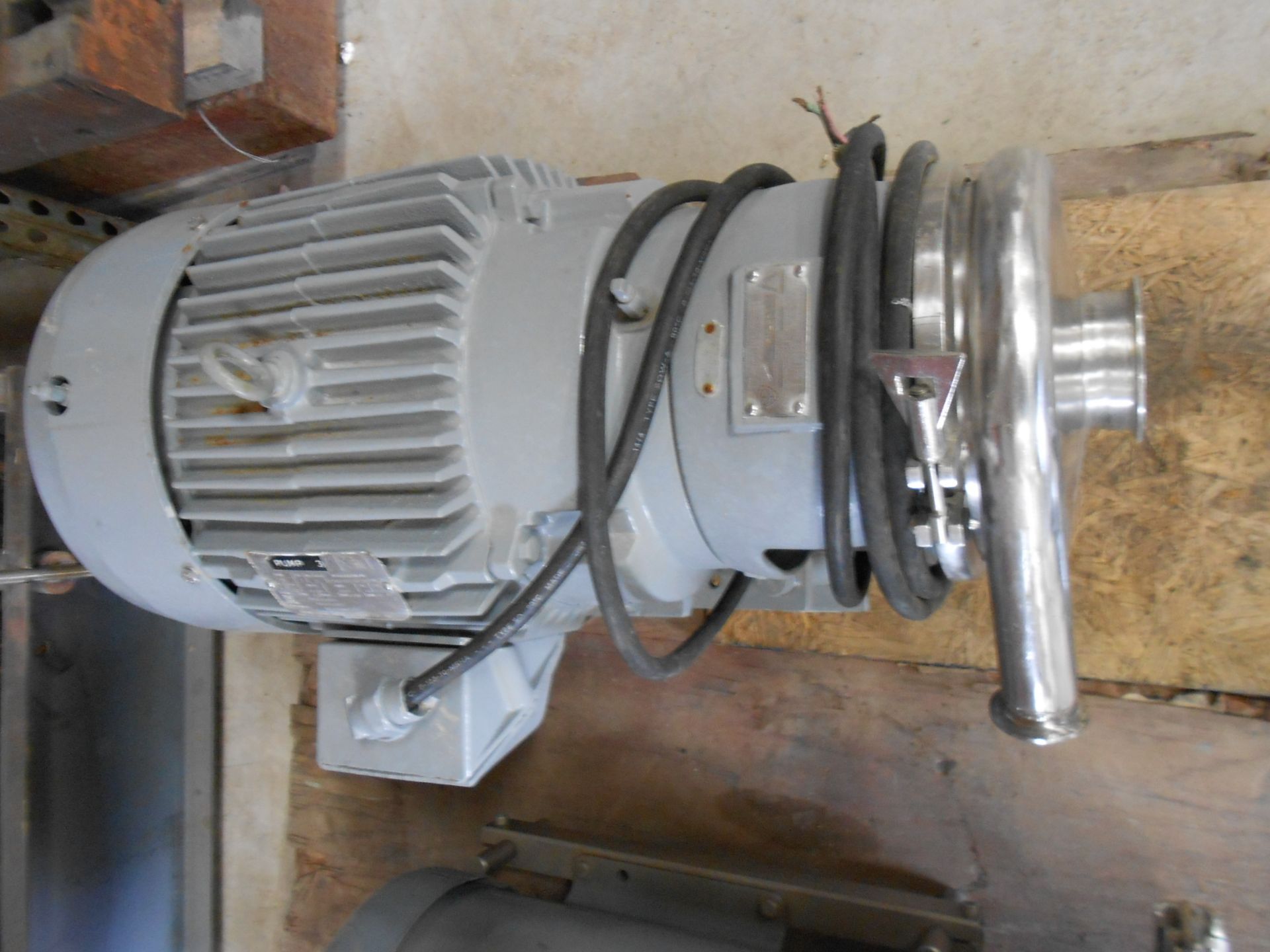Creapao 15 hp Centrifugal Pump, S/N 8V-83 with Reliance Motor, 230/460 Volt, 3515 RPM, 3 Pahse, - Image 2 of 4