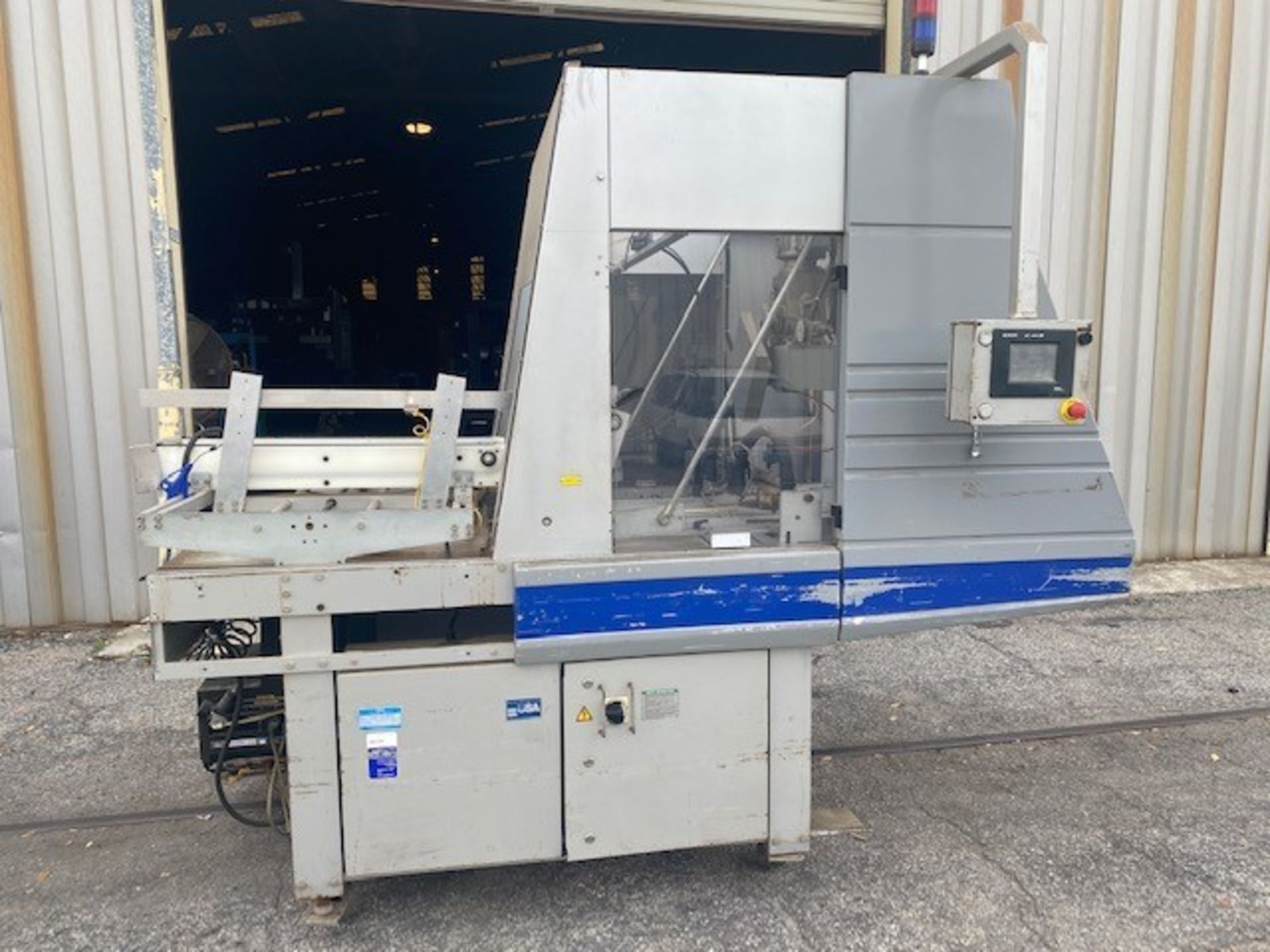 DOBOY 7510 Tray Former with Nordson 3100 Hot Melt Glue (Located Charleston, SC)