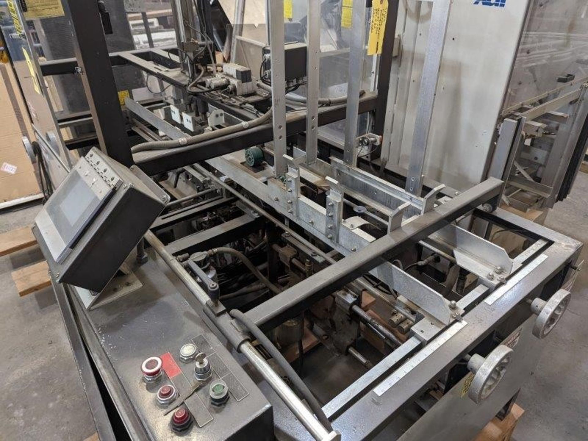 SPMC (Southern Packaging) Automatic Tray Former for Self-Locking Trays; Model TE700VF DOUBLELOCK ( - Image 2 of 5