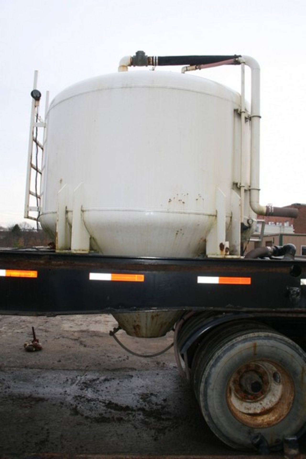 Aprox. 3,000 Gal. Pressure Vessel Cone Tank, (Loading/Handling Fee $500) (Located Apollo, PA) - Image 2 of 7