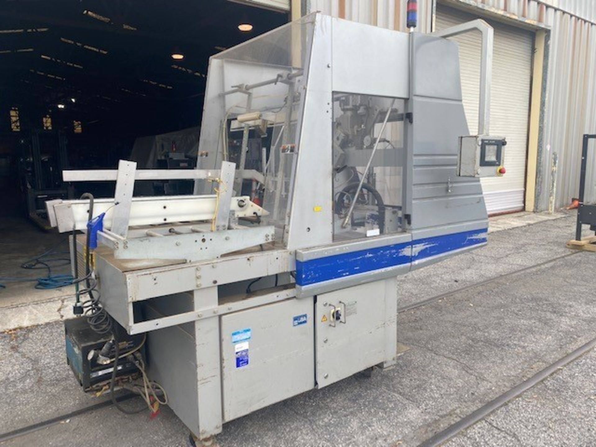 DOBOY 7510 Tray Former with Nordson 3100 Hot Melt Glue (Located Charleston, SC) - Image 2 of 4