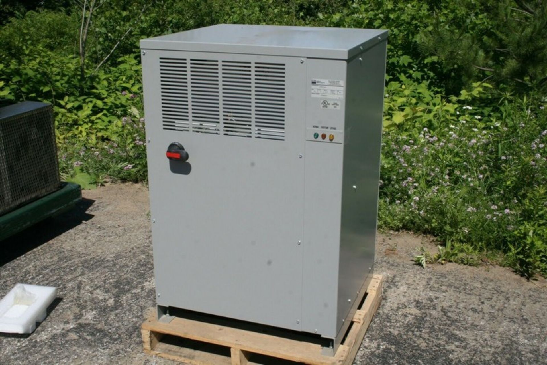 EGS Solatron Series Transformer, Catalog 63TCC320, ,S/N US500901, KVA 20, 3 Phase, 480 V Input,